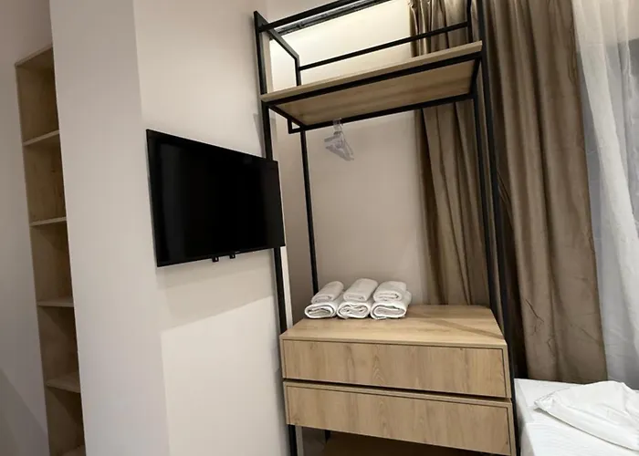 Отель Azure Waves