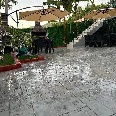 Azure Waves * Vlorë