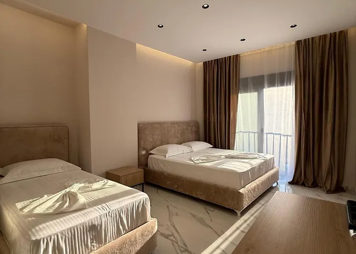 Hotell Azure Waves Vlorë